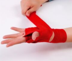 Бинты для бокса PowerPlay 3046 Красные NYLON (2.5 м) Красные NYLON (2.5 м) RLK.484290