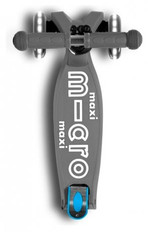 Самокат MICRO серии "Maxi Deluxe LED" – ВУЛКАНИЧЕСКИЙ СЕРЫЙ (сложный, до 50 kg, 3-х колесный, свет) MMD094